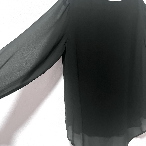 Torrid Black hi low chiffon sheer, Long Sleeve Blouse 1 - Picture 8 of 8